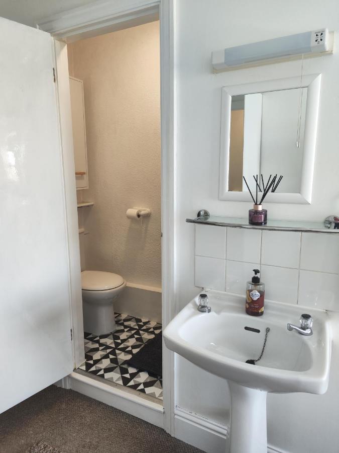 Styles & White Stays - Central Newquay New Quay Eksteriør billede
